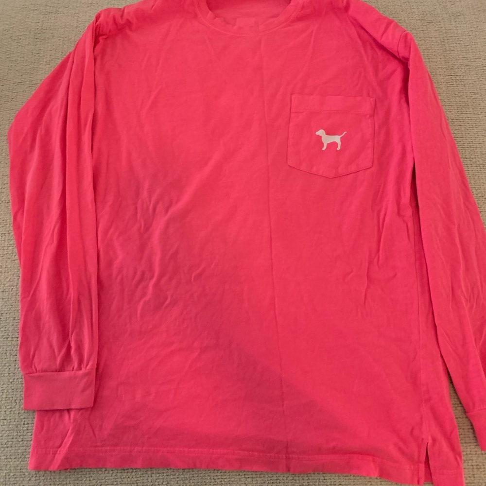 VS PINK along sleeve top